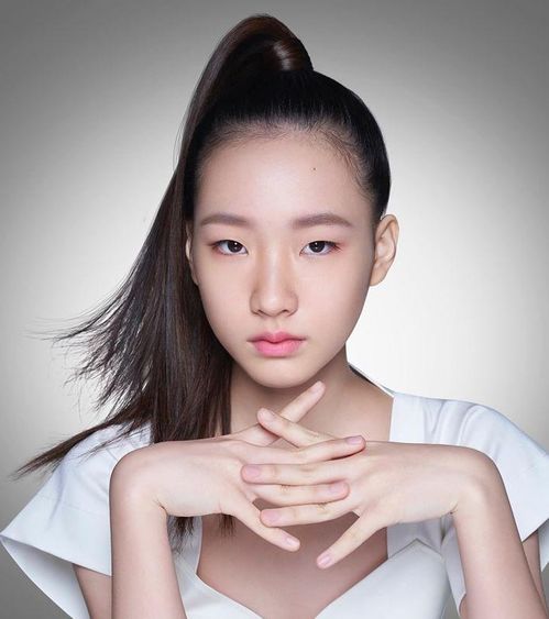 小s驕傲15歲大女兒騎車環島11天,膚色變化驚人,不懂她用了什么